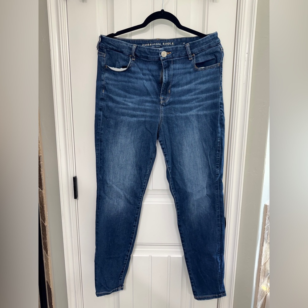 American Eagle Outfitters Women's Dark Blue Skinny Jeans